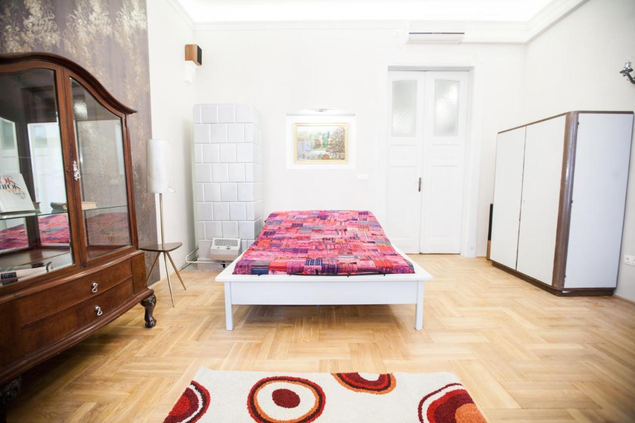 N40 By Small Home Budapest Eksteriør billede